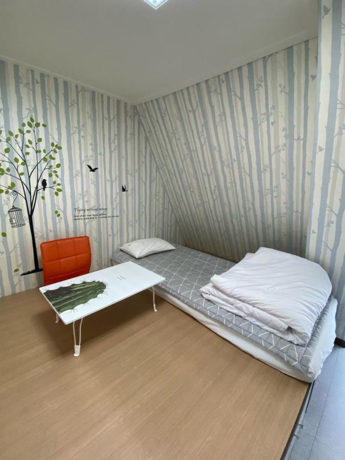 Miss Hongdae Guest House Сеул Экстерьер фото