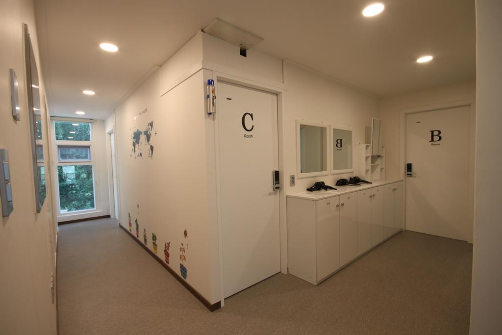 Miss Hongdae Guest House Сеул Экстерьер фото