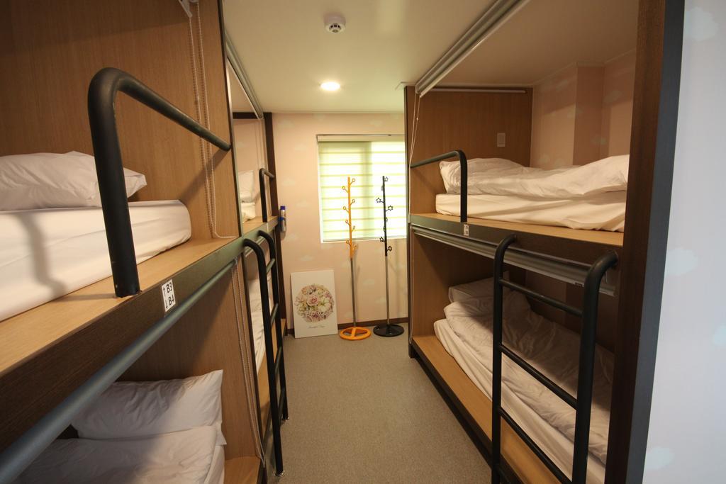 Miss Hongdae Guest House Сеул Экстерьер фото